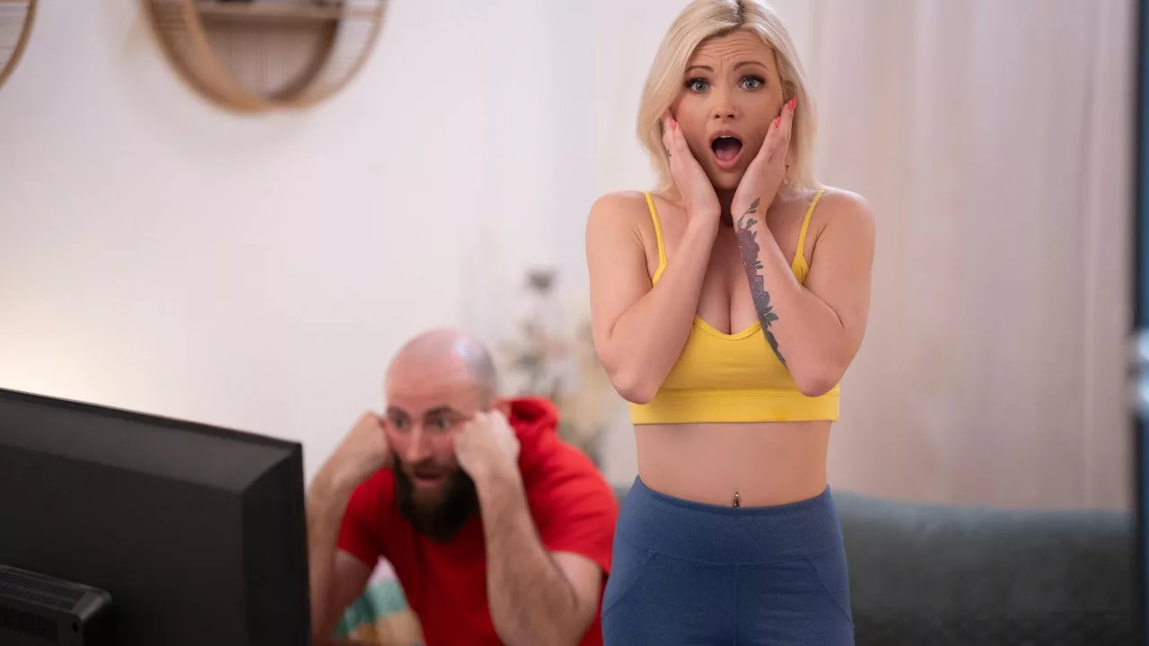 FAKEHUB – Zazie Skymm – Sex Before The End Of The World