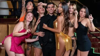 Lia Lin – Bouncing And Banging